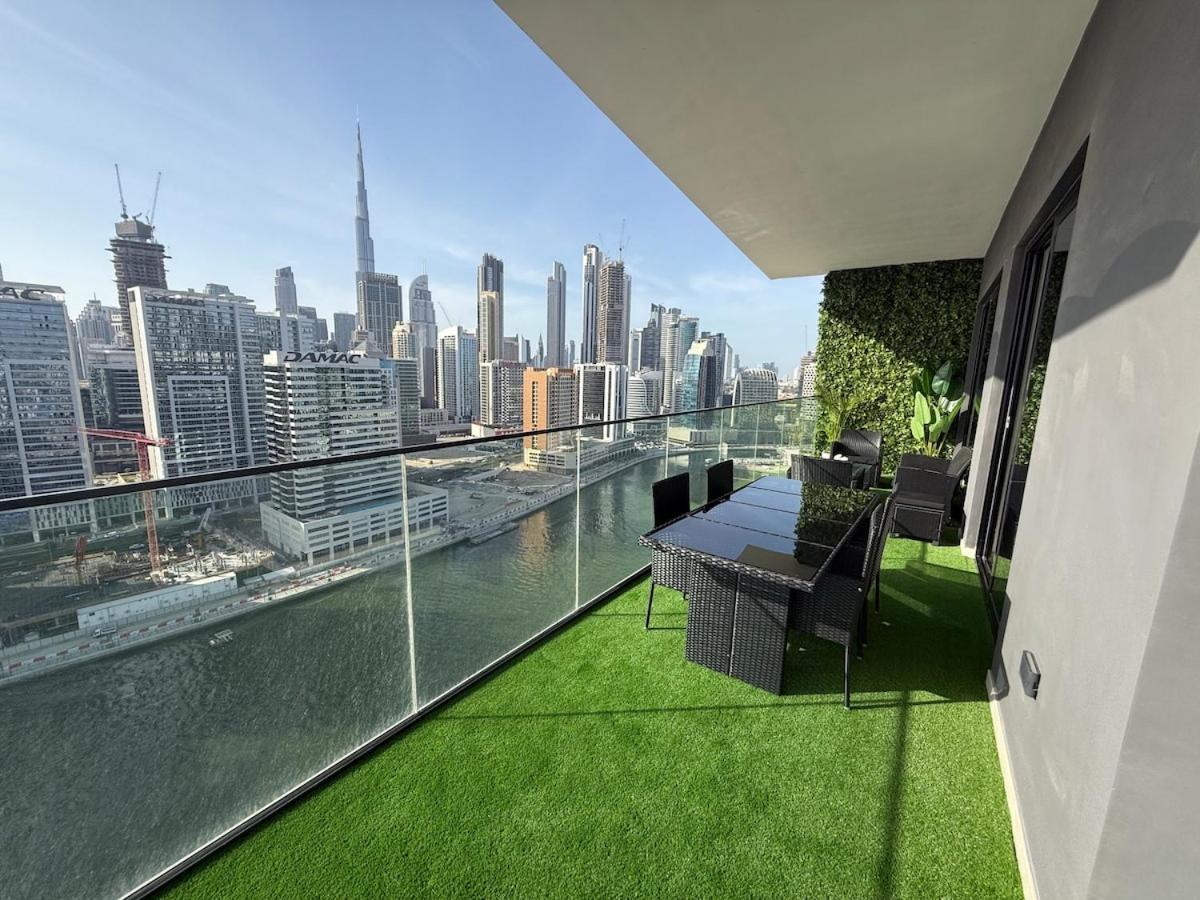 Elegant & Luxury 2Br Apartment Burj And Canal View Sabkhah Εξωτερικό φωτογραφία