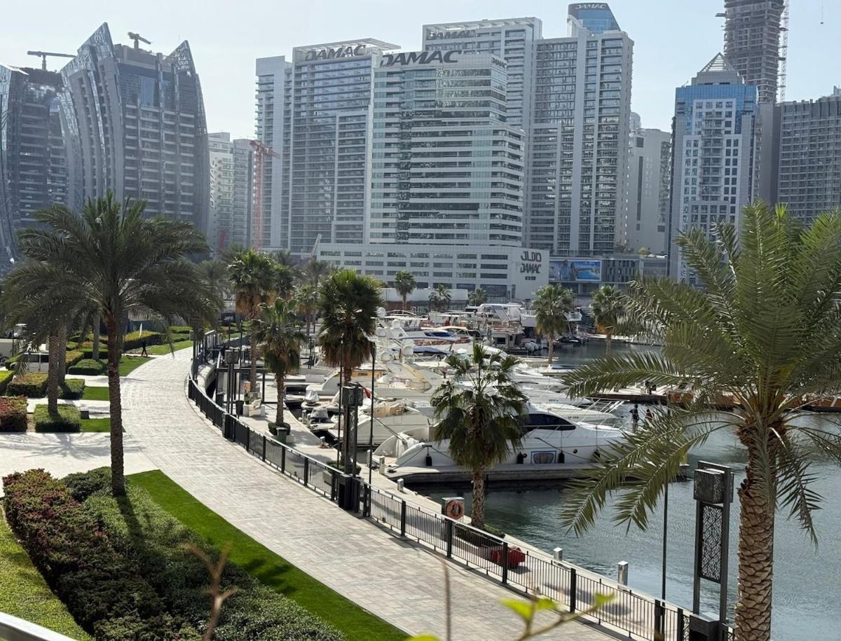 Elegant & Luxury 2Br Apartment Burj And Canal View Sabkhah Εξωτερικό φωτογραφία